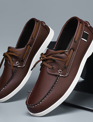 Men's Boat Shoe | Leather Round Toe Lace Closure