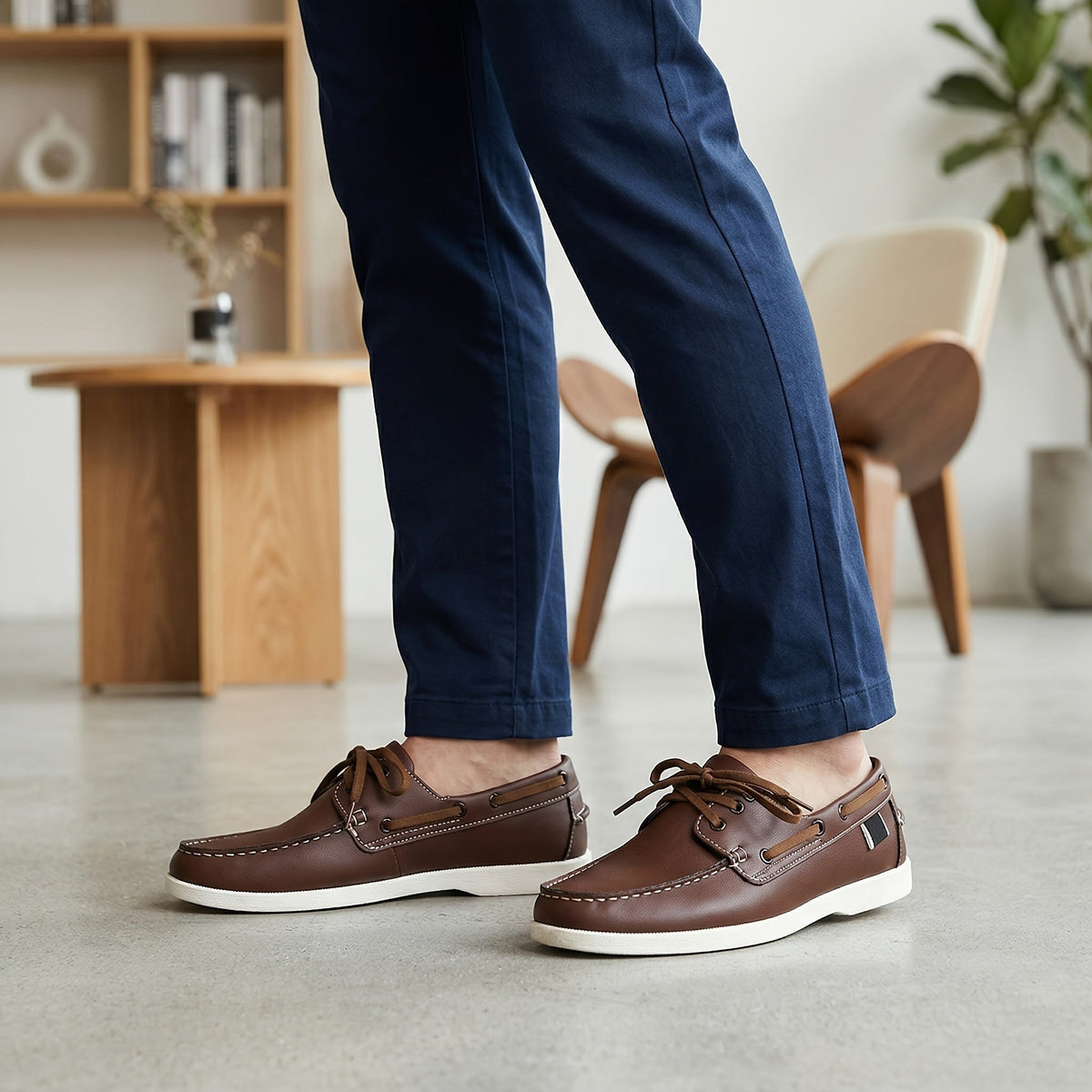 Men's Boat Shoe | Leather Lace-Up Contrast Toe