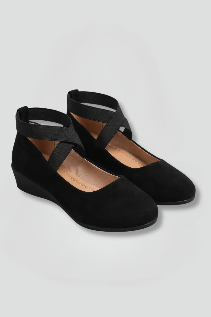 Women's Shoe | Rounded Toe Elastic Strap Wedge