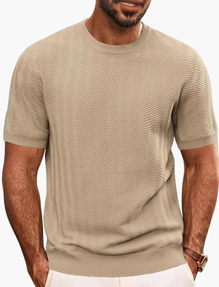 Casual men's summer t-shirt, a comfortable round neck basic tee with a soft feel for daily essential style.