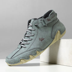Close-up of flexible sole on unisex barefoot shoes, perfect for natural walking, comfort & agility.