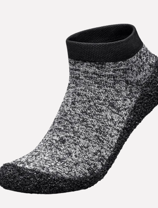 Unisex flexible sock shoes, perfect for everyday comfort and easy wear. Lightweight slip-on footwear.